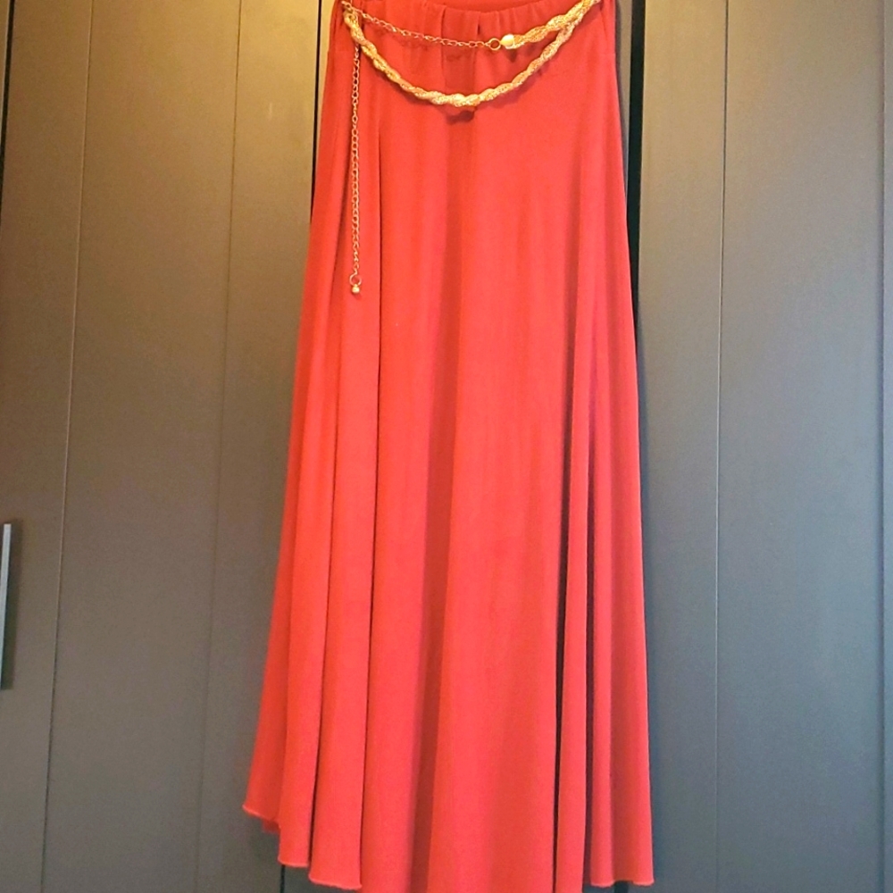 Maxi skirt dark orange size 4 fit to 6